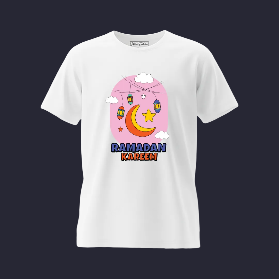 Aesthetic Ramadan Kareem T-Shirt - Pastel Pink Moon & Stars Graphic Tees for Kids - Muslim Pride Apparel - Minimalist Islamic Lantern Design for Boys & Girls